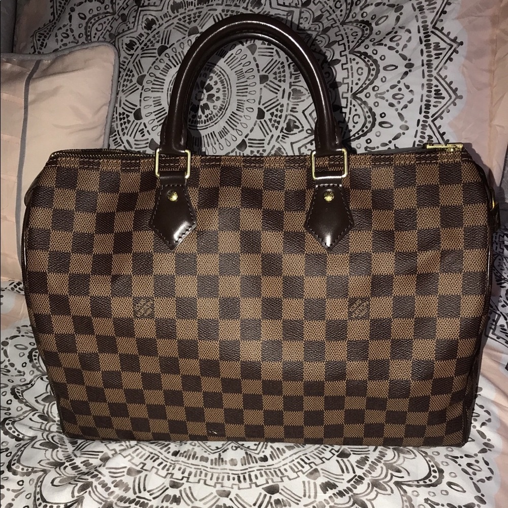 Louis Vuitton Speedy 35